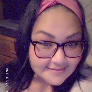 Meet your Posher, Veronica